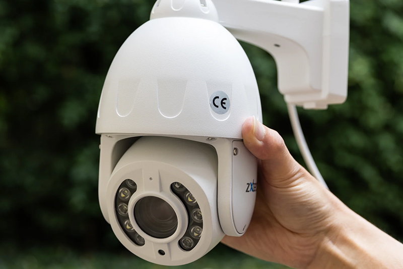 用于 PTZ 监控摄像头系统的滑环